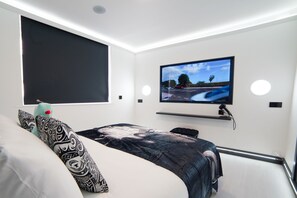 Apartment | 2 bedrooms, free WiFi