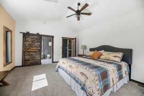 4 habitaciones, wifi gratis y ropa de cama