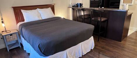 1 bedroom, iron/ironing board, travel cot, free WiFi