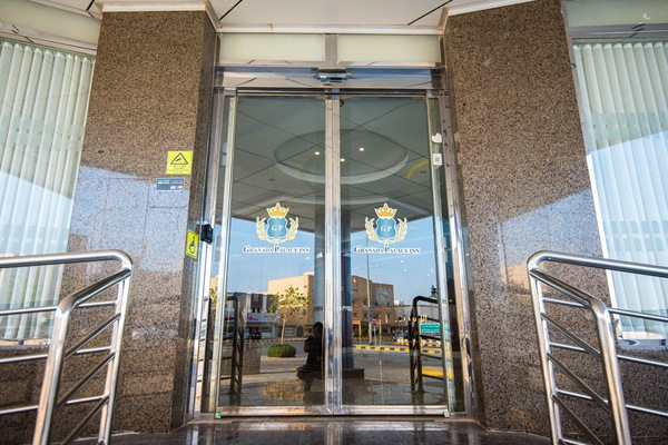 Bagian depan properti