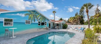 Dolphins Ranch | Heated Pool | Walk to Beach | 4BR 2BA