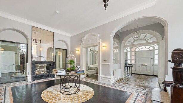 Interior - Charming 4-bed Apartment in Mayfair (London)