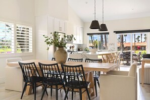 Dining - Desert Oasis Retreat in Palm Desert (Palm Desert)