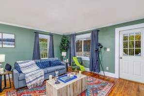 Télévision, services de streaming, espaces bureaux