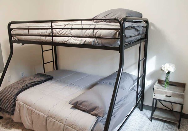 2 habitaciones, wifi y ropa de cama