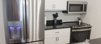 2 Bedroom Apartment Downtown Sun Prairie!