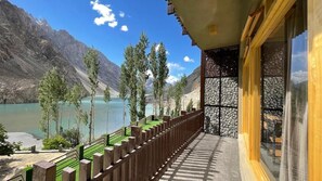 Balcony - Famree Resort Hunza (Aina Abad)