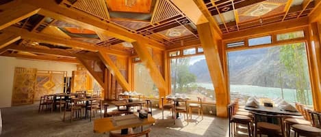 Dagelijks ontbijt voor onderweg inbegrepen