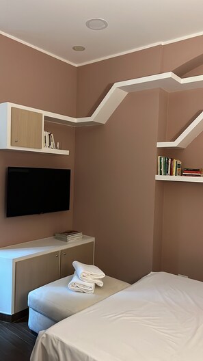 1 camera, una scrivania, Wi-Fi, accesso in sedia a rotelle