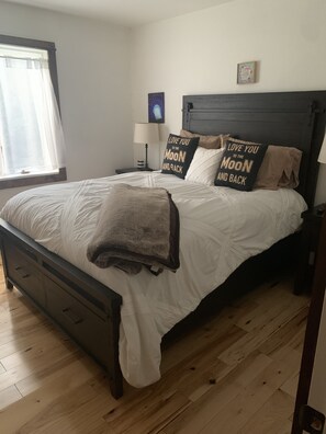 6 Schlafzimmer, WLAN, Bettwäsche
