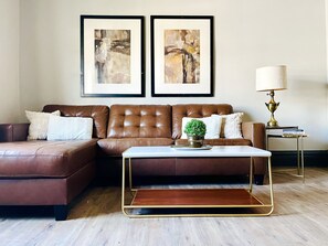 Älytelevisio, kirjoja