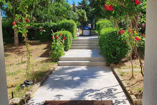 Property grounds - Studio with air conditioning and sea view (Poreč)