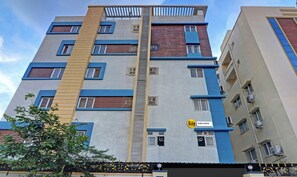 Exterior - Itsy Hotels Aura Stays (Hyderabad)