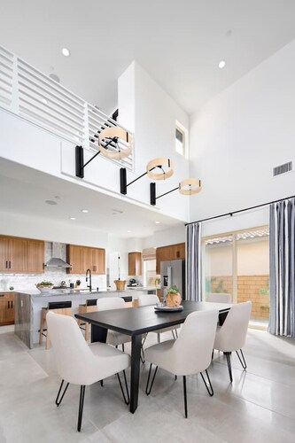 Escape to Paradise in New PGA West Villa w/pool!