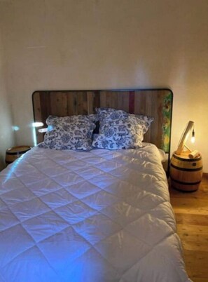 3 Schlafzimmer, Bügeleisen/Bügelbrett, Reisekinderbett, kostenloses WLAN