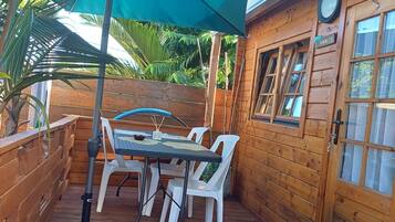 UtendĂžrsservering