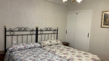 3 dormitorios, escritorio, wifi gratis y ropa de cama