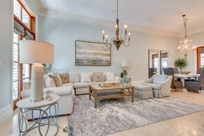TV - Elegance Redefined: Stunning 3BR | 3.5BA Townhome at Le Jardin at Sandestin Golf and Beach Resort! (Miramar Beach)