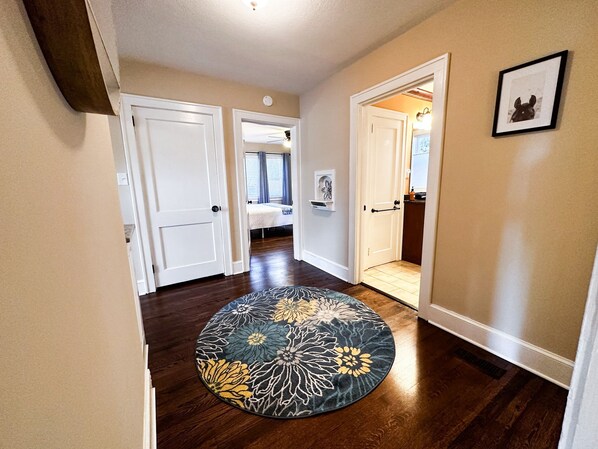 Interior - Fun House/King Bed - Close to Town/Full of Entertainment! (Aiken)