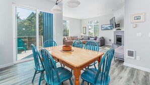 House, Multiple Beds (Endless Summer) | Private kitchen - Endless Summer (Pacific City)