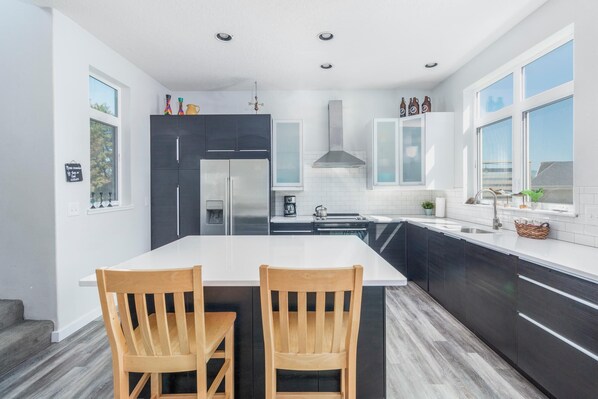 House, Multiple Beds (Endless Summer) | Private kitchen - Endless Summer (Pacific City)