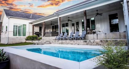 5 Acre Retreat w/ BRAND NEW POOL! Ideal for Gatherings & Micro Weddings