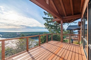 Townhome, Multiple Beds (Pelicans Perch Pacific City) | Balcony