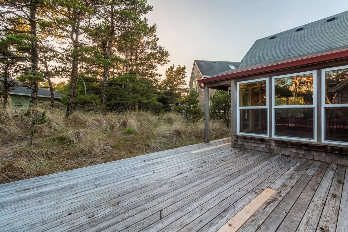 House, Multiple Beds (Treasure Chest) | Property grounds