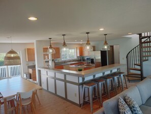 House, Multiple Beds (Sunset Shores) | Private kitchen - Sunset Shores (Pacific City)