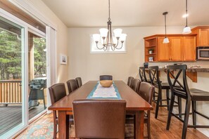 Private kitchen - Nestugga Woods (Pacific City)