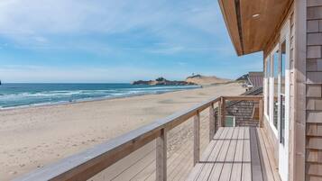 House, Multiple Beds (Pacifical) | Balcony