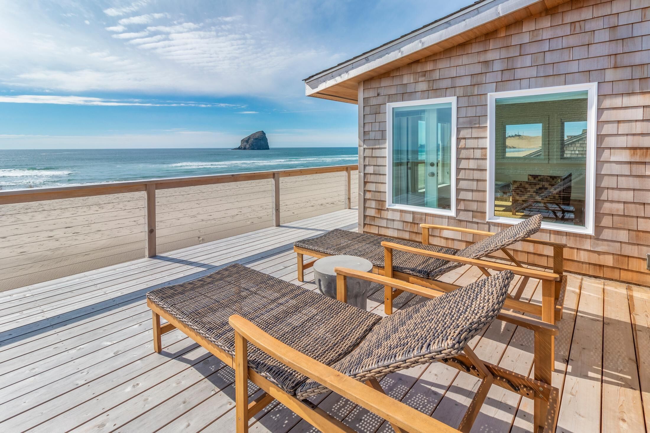 House, Multiple Beds (Pacifical) | Balcony