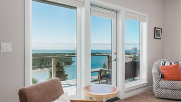 House, Berbilang Katil (Eagle Townhome) | Ruang tamu