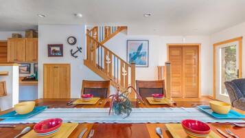 Townhome, Multiple Beds (B Haven) | Private kitchen