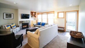 Townhome, Multiple Beds (Beach Break) | Living room - Beach Break (Pacific City)