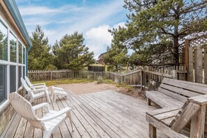 Casa geminada, várias camas (BeachLover's Getaway) | Sacada