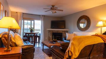 Smart-TV, peis og fotballspill