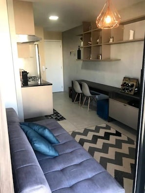 Basic Studio | Living area