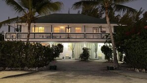 Exterior - Silver Palm Vacation Rental (Providenciales)