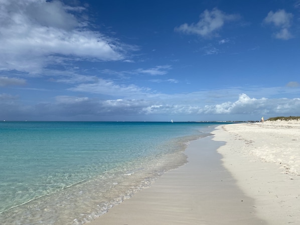 Beach nearby, white sand, beach massages