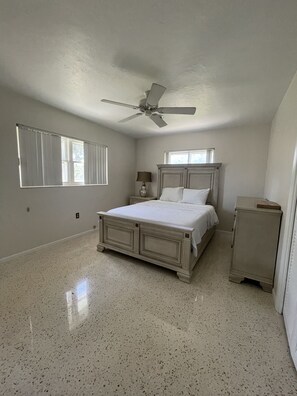 4 soverom, wi-fi og sengetøy