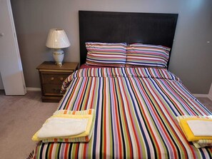 2 Schlafzimmer, Bügeleisen/Bügelbrett, kostenloses WLAN, Bettwäsche