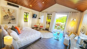 Deluxe Cabin, 1 King Bed, Hot Tub, Ground Floor | Iron/ironing board, free WiFi, bed sheets - Rio Verde by Villa Alejandro (Los Naranjos)