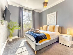 5 chambres, Wi-Fi gratuit, draps fournis