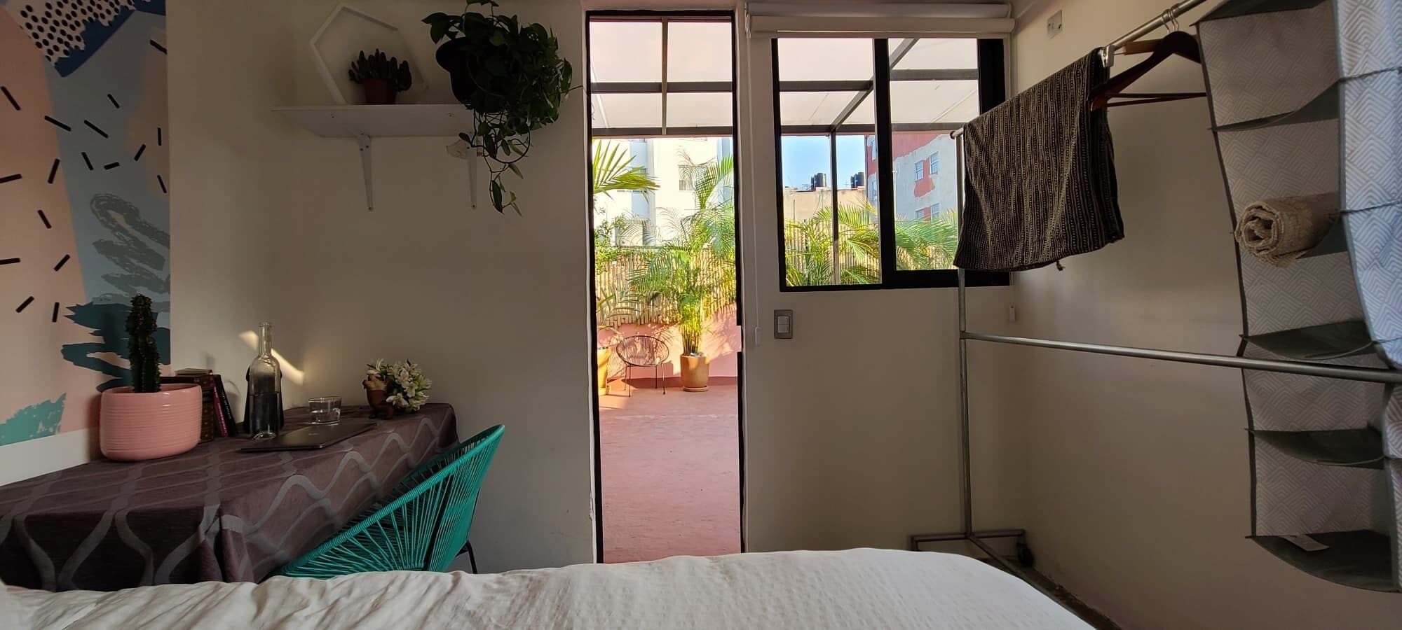 1 bedroom, desk, iron/ironing board, free WiFi