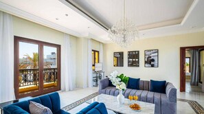 Interior - Immaculate 5-bed Villa in Dubai (Dubai)