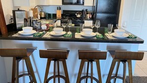 茶具/咖啡用具、冰箱、微波炉、烤箱