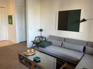 Smart TV, fireplace, offices