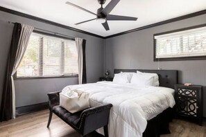 4 bedrooms, in-room safe, iron/ironing board, travel cot