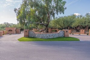 Enceinte de lâhĂ©bergement